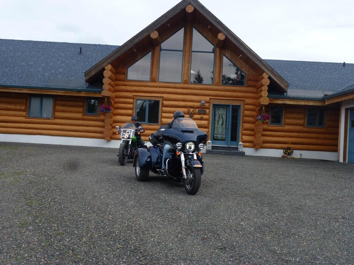 Little Black Bear Lodge/B&B Bridge Lake ภายนอก รูปภาพ