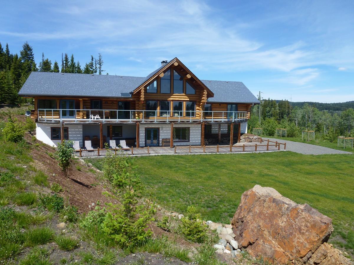 Little Black Bear Lodge/B&B Bridge Lake ภายนอก รูปภาพ