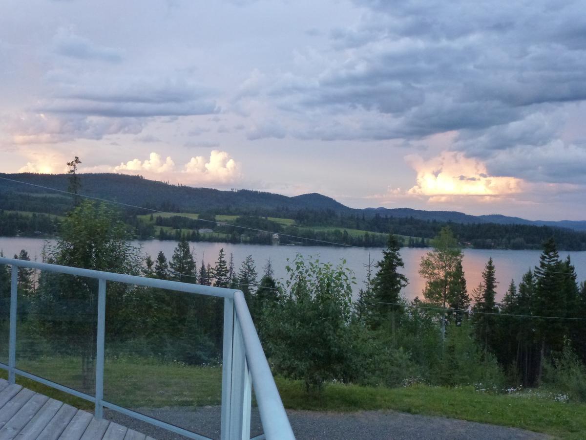 Little Black Bear Lodge/B&B Bridge Lake ภายนอก รูปภาพ