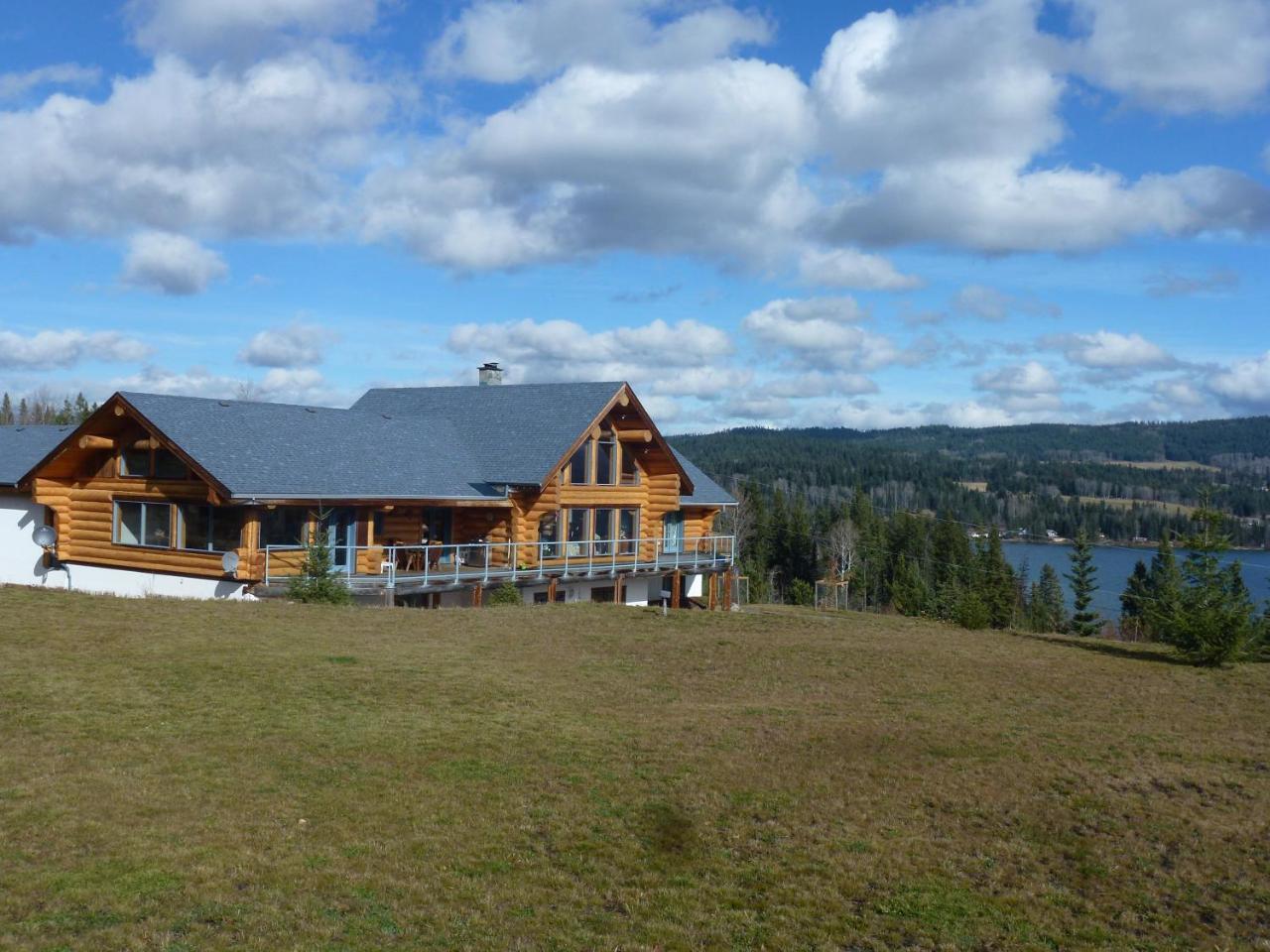 Little Black Bear Lodge/B&B Bridge Lake ภายนอก รูปภาพ